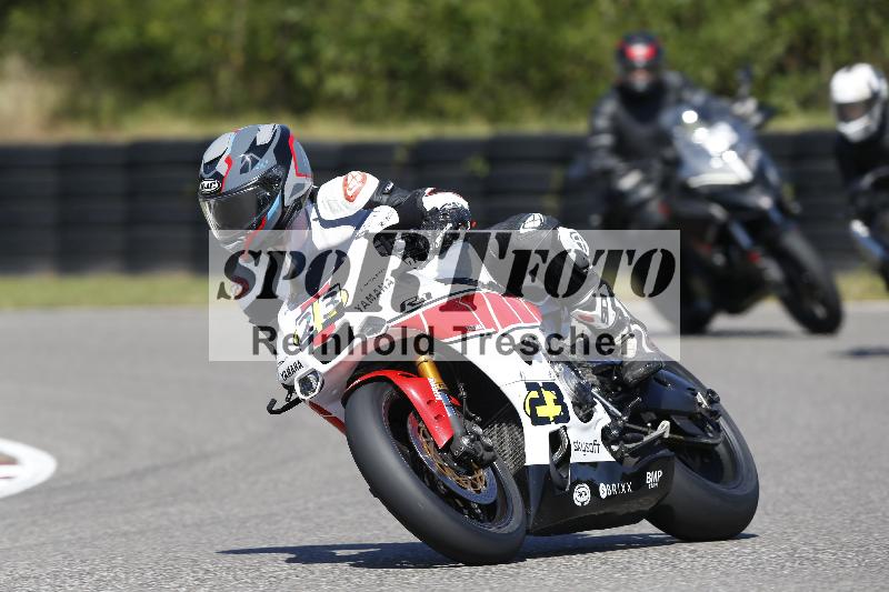 /Archiv-2025/48 25.08.2025 Cornu Master School ADR/gruen-vert/23